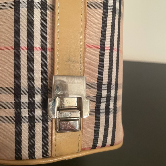 Vintage Burberry shoulder bag - Picture 10 of 11